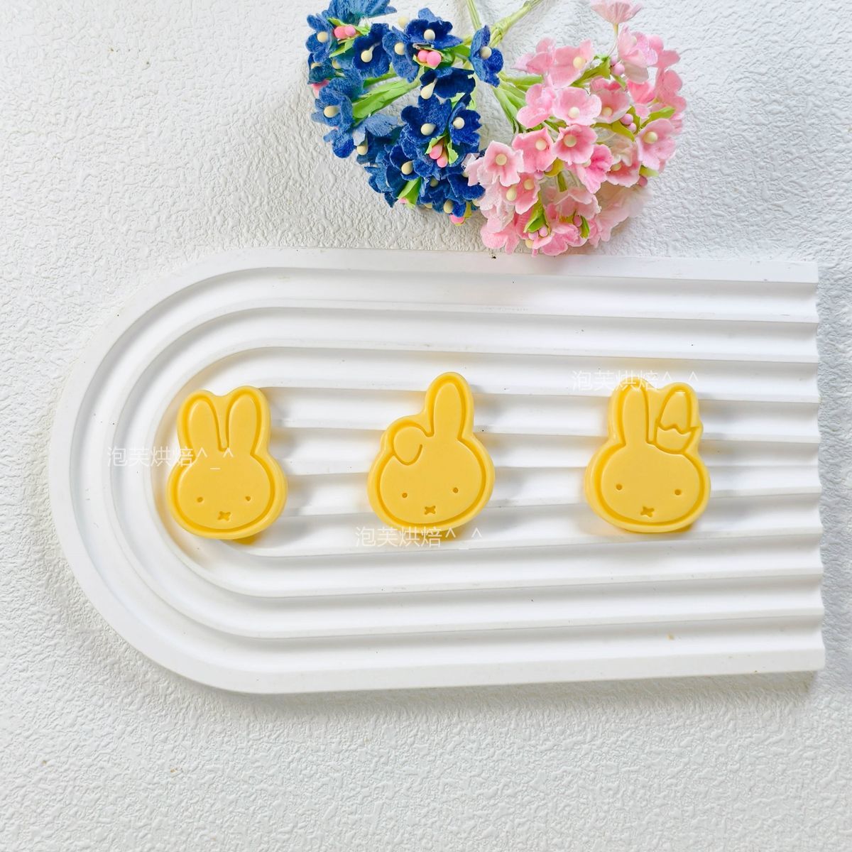 Cute 3D Press Cookie Mold with - Kitchen Appliances Garage recension och pris